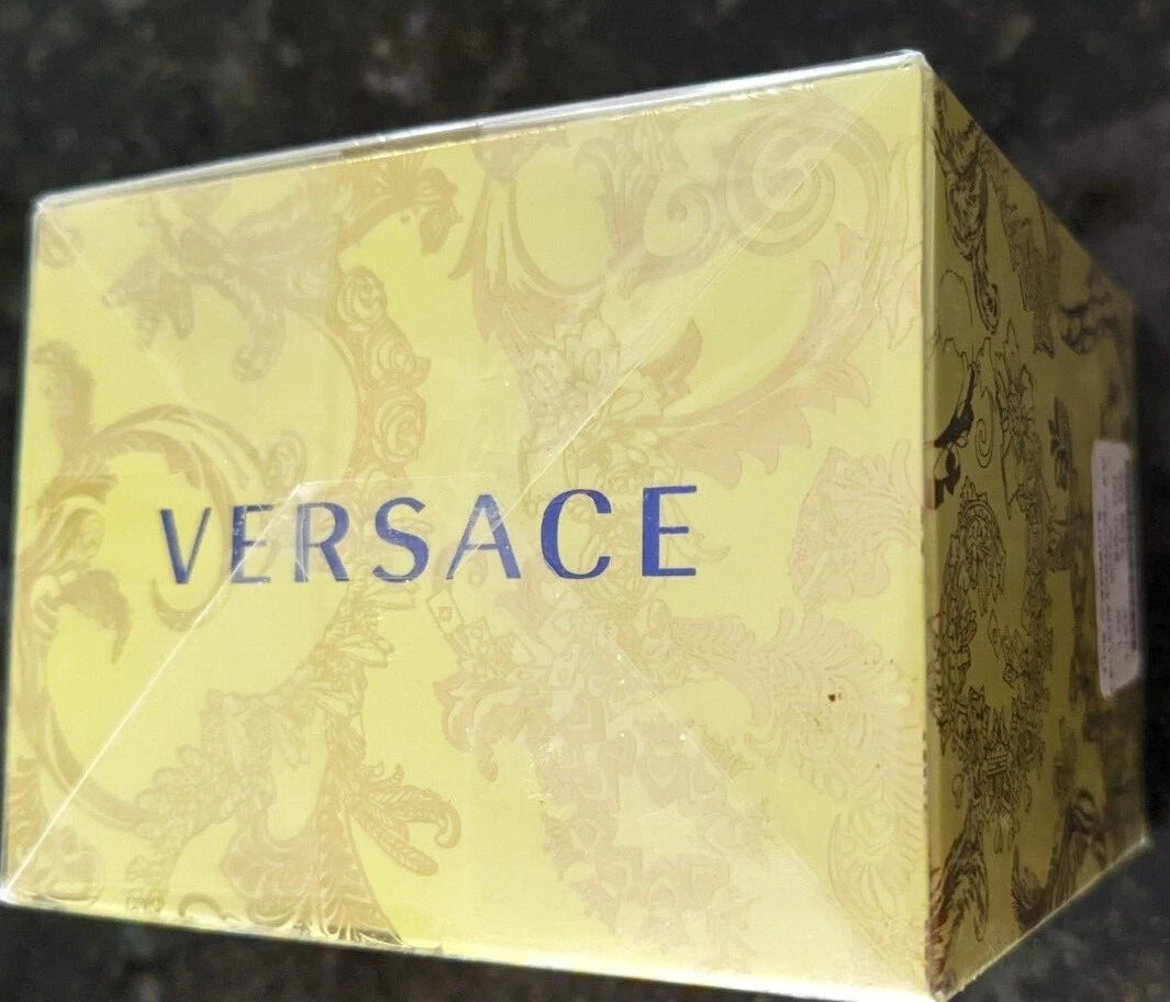 Versace Yellow Diamond 1.7 oz / 50 ml Eau De Toilette Spray For Women Sealed Box