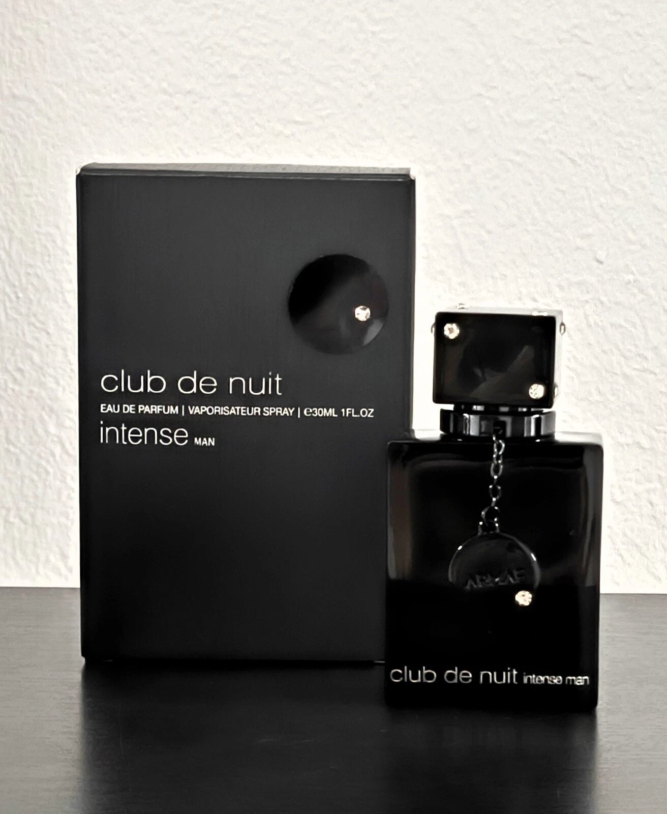 Share Armaf Club de Nuit Intense Man 1.0 oz / 30ml Eau de Parfum | Travel Size
